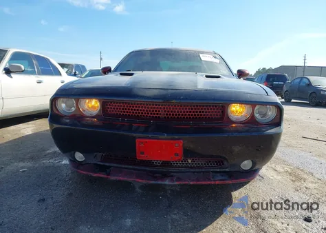 2013 Dodge Challenger Srt8 from USA, damaged, VIN 2C3CDYCJ2DH500414